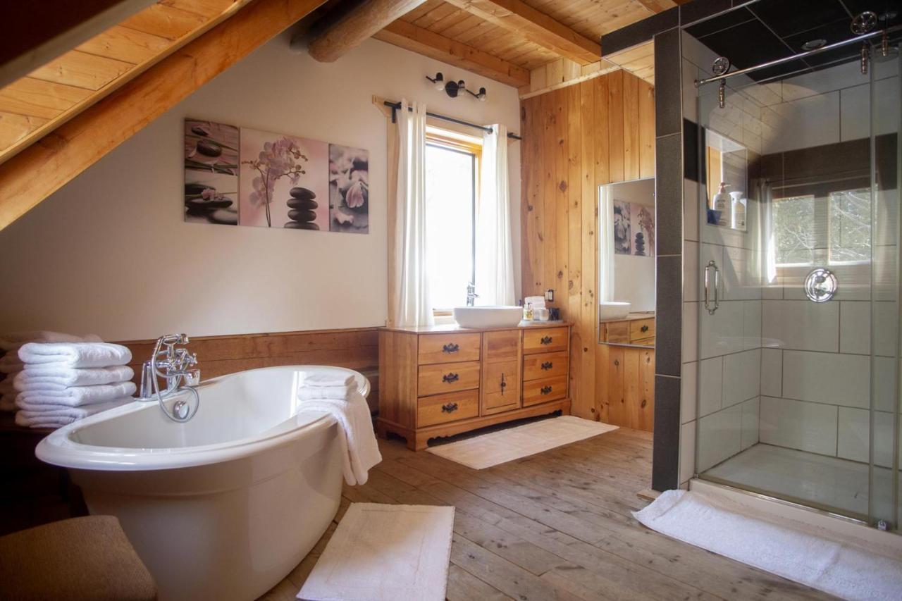 Hebergement "La Maison En Bois Rond" Sainte-Marie Luaran gambar