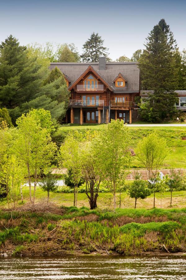 Hebergement "La Maison En Bois Rond" Sainte-Marie Luaran gambar