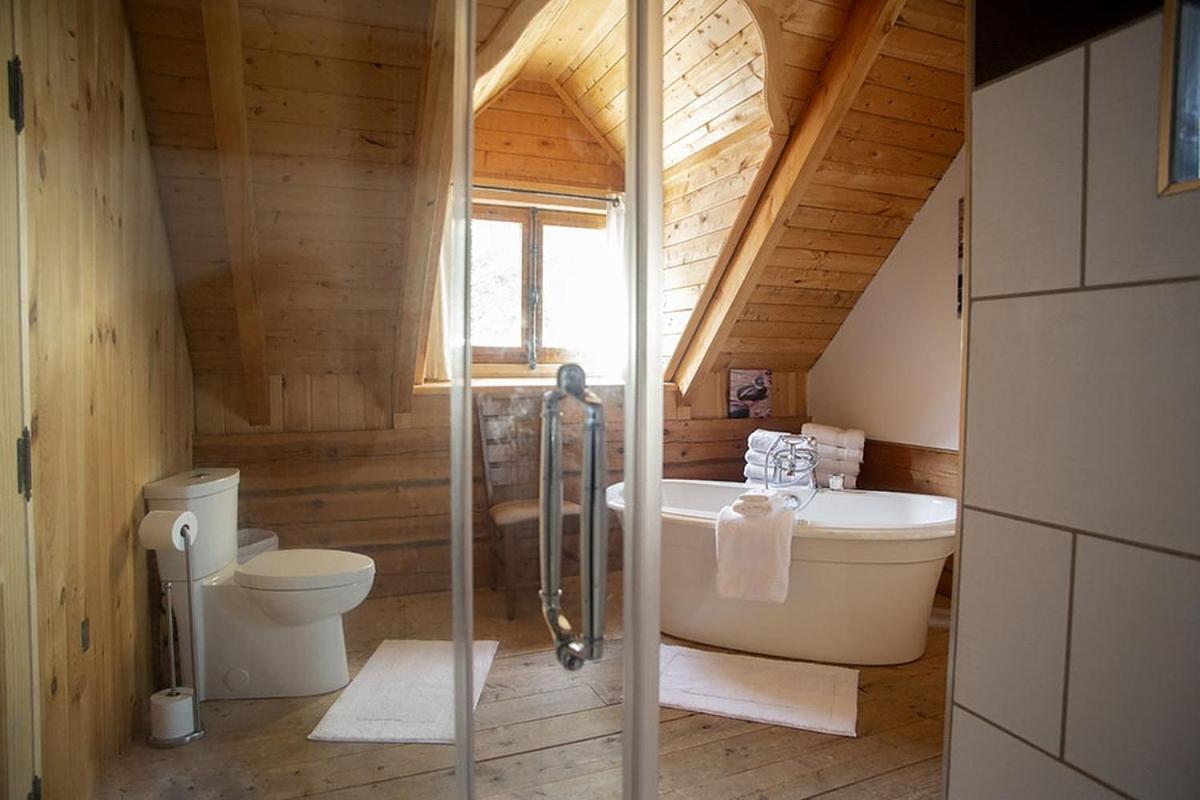 Hebergement "La Maison En Bois Rond" Sainte-Marie Luaran gambar