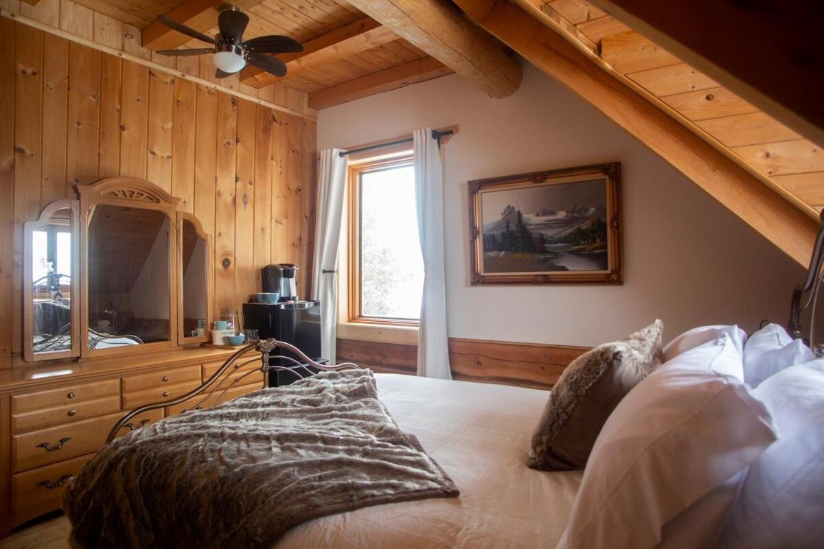 Hebergement "La Maison En Bois Rond" Sainte-Marie Bilik gambar