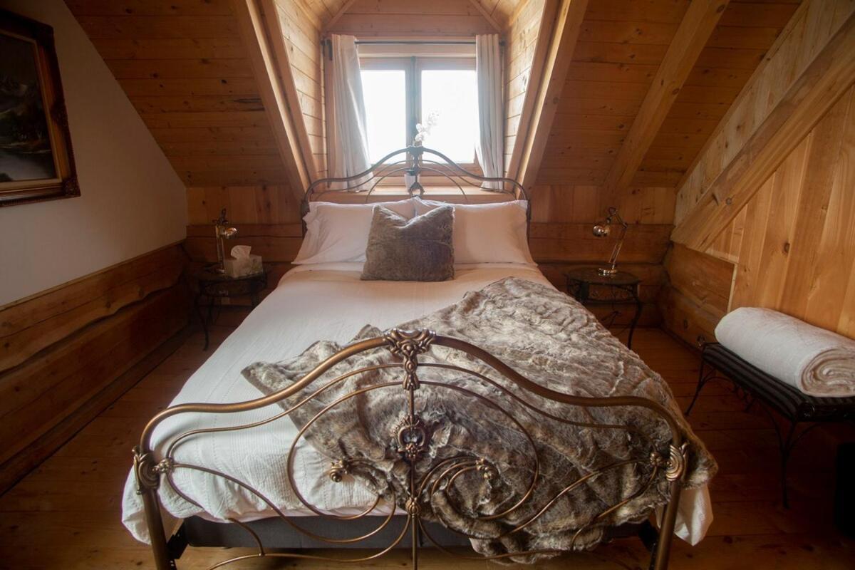 Hebergement "La Maison En Bois Rond" Sainte-Marie Bilik gambar