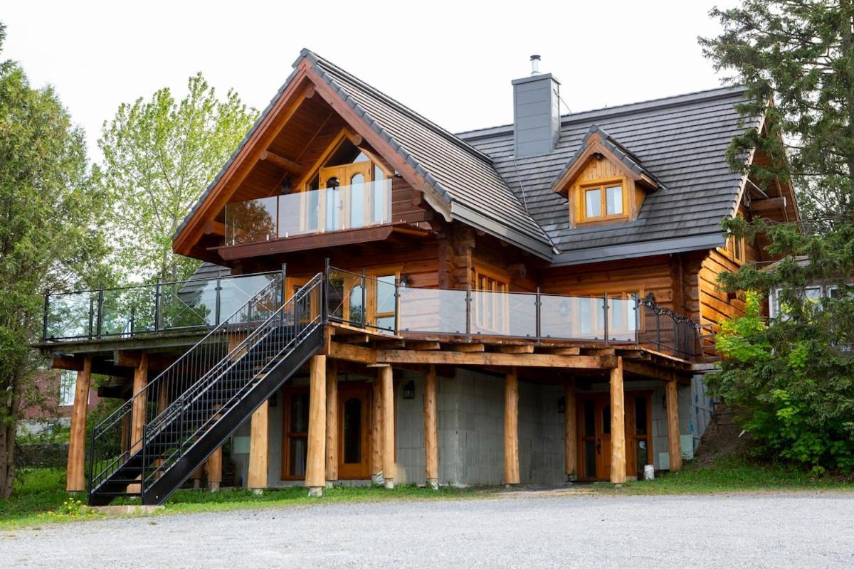 Hebergement "La Maison En Bois Rond" Sainte-Marie Bilik gambar